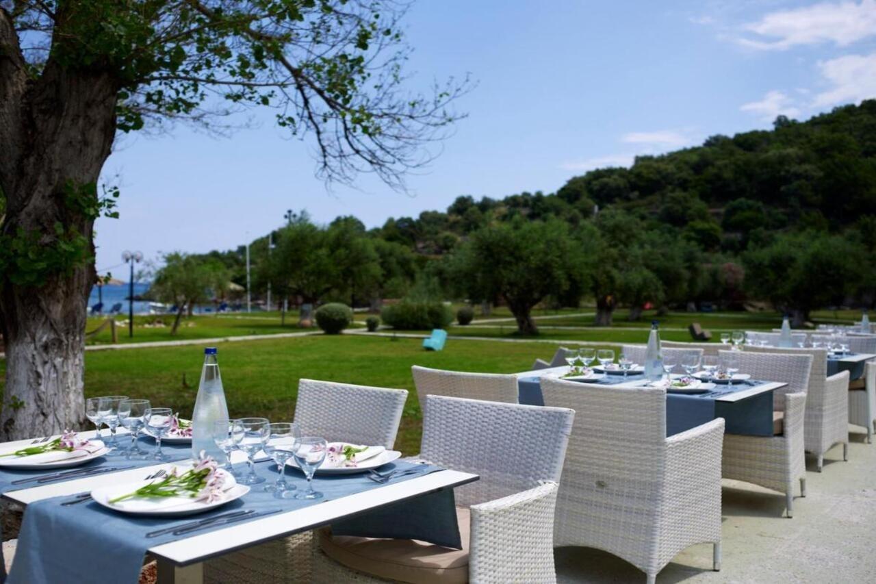 Belle Helene Hotel Vathi  Restaurant photo